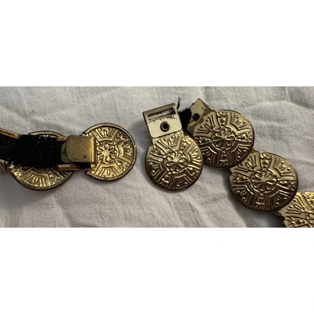 Vintage Belly Dancer Gold Tone Medallion Belt‎ Elastic Back Adjustable Waist